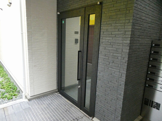 22/29 エントランス