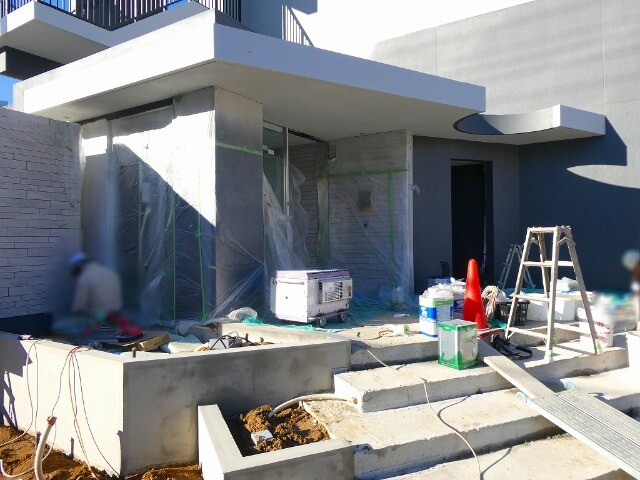 3/8 エントランス