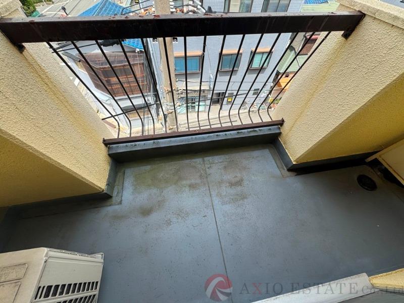 21/30 バルコニー