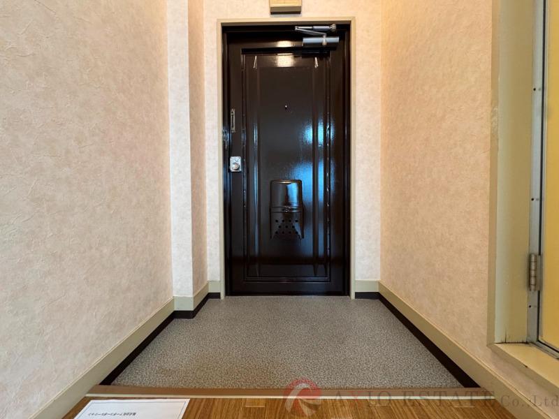14/30 玄関