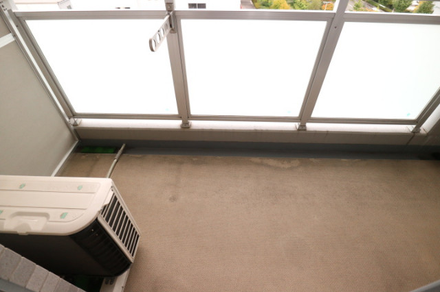 21/30 バルコニー