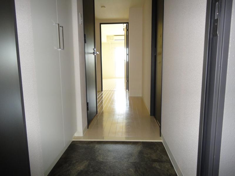 18/24 エントランス