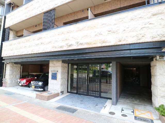 2/3 エントランス