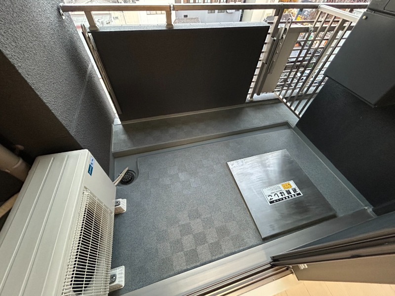 22/30 バルコニー