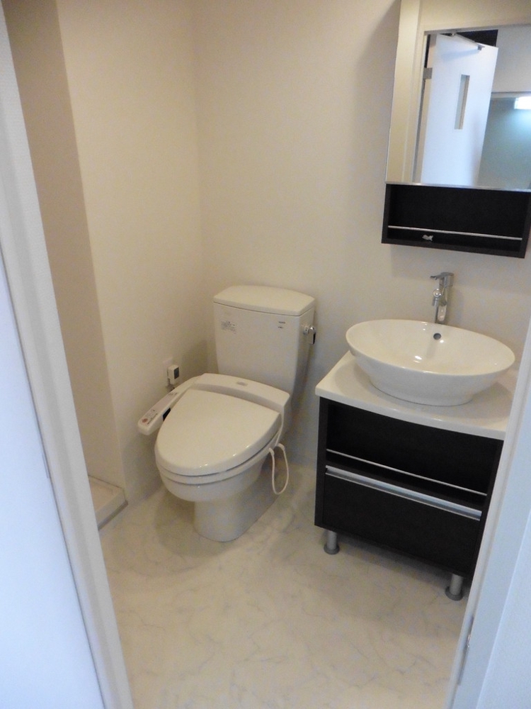 18/30 洗面