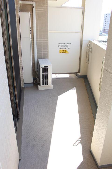 23/30 バルコニー