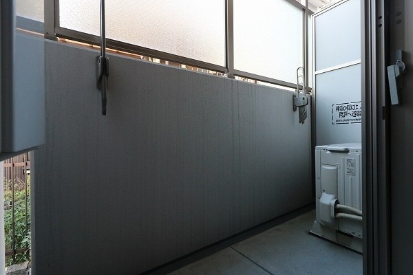 13/22 バルコニー