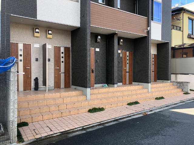 2/4 エントランス