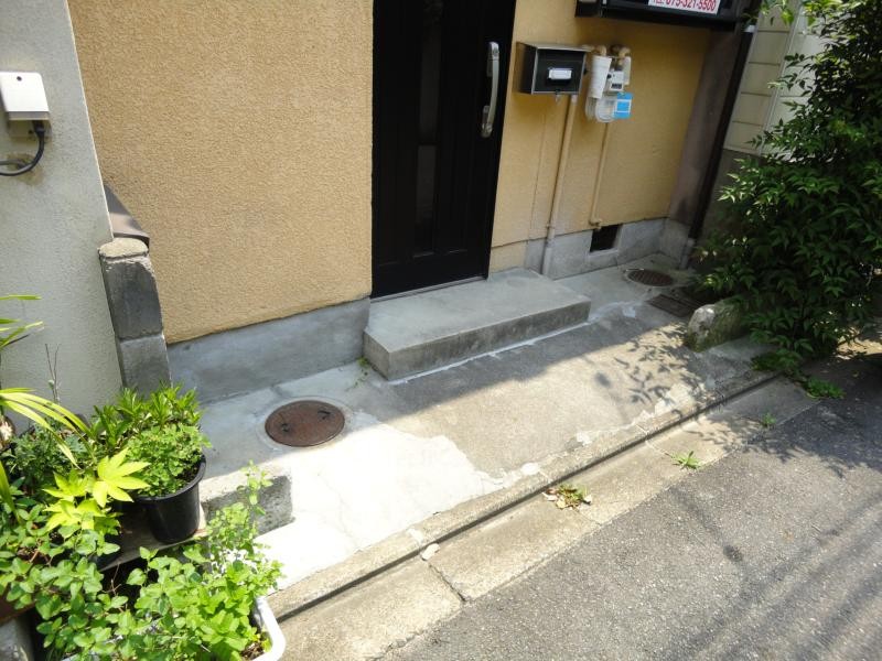 3/4 エントランス