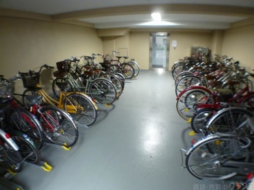 20/21 駐車場