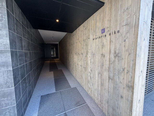 29/30 エントランス