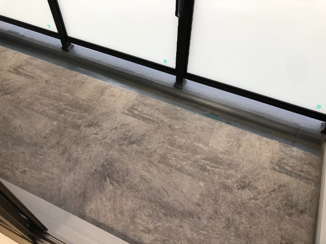 22/30 バルコニー