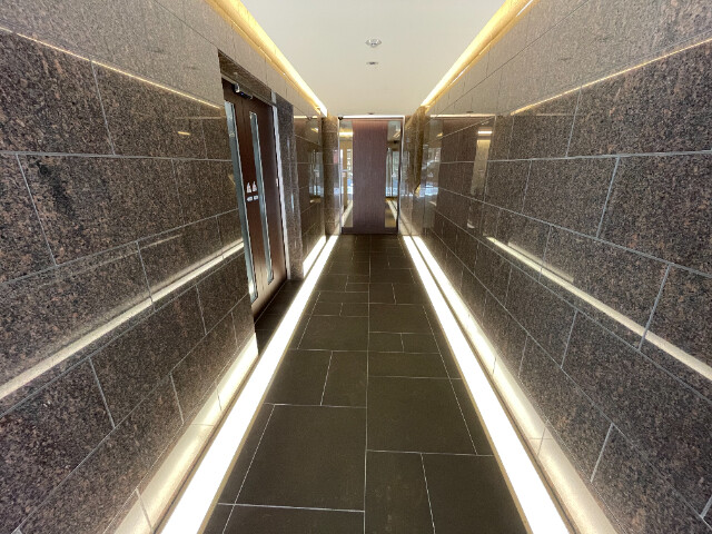 29/30 エントランス