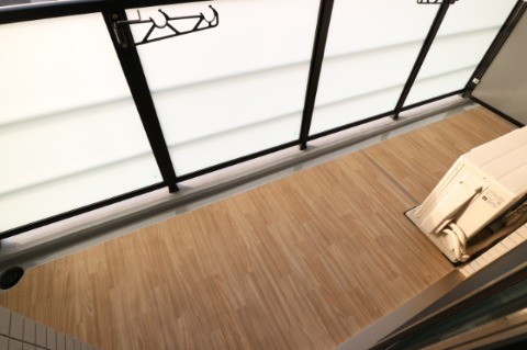 17/30 バルコニー