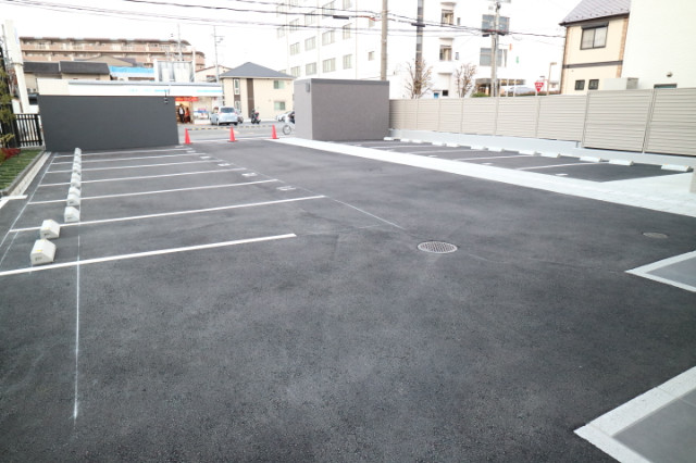 26/30 駐車場
