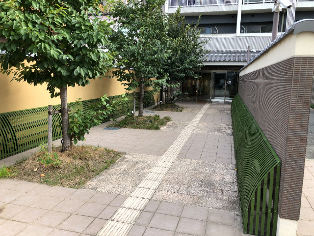 2/7 エントランス