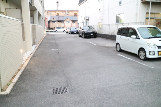 3/4 駐車場