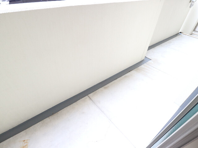 20/30 バルコニー