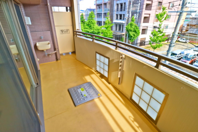 19/30 バルコニー