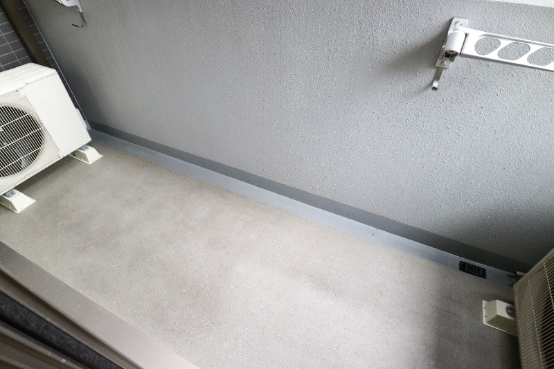 20/28 バルコニー