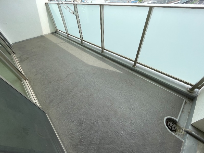 22/30 バルコニー