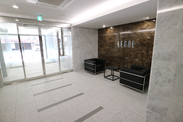 29/30 エントランス