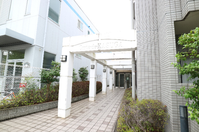 24/26 エントランス