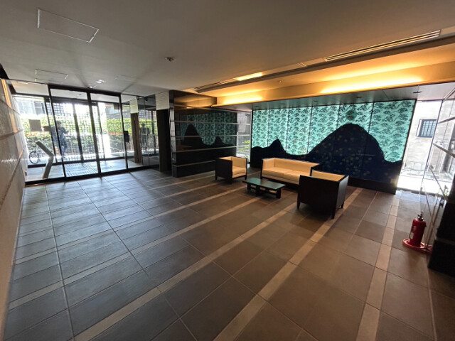 29/30 エントランス