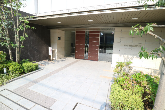 2/5 エントランス