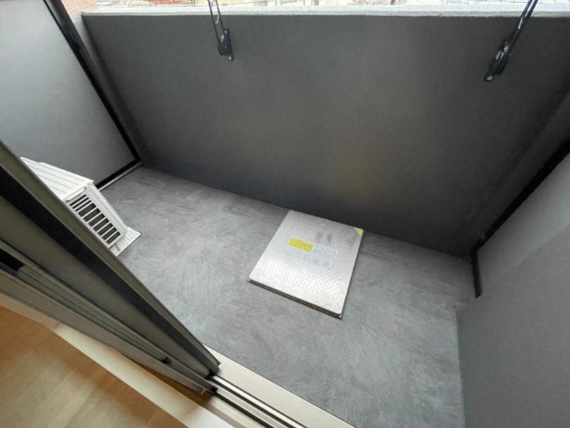 15/26 バルコニー