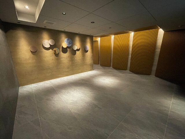 23/26 エントランス