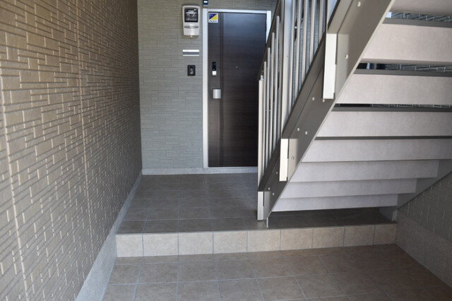 17/21 エントランス