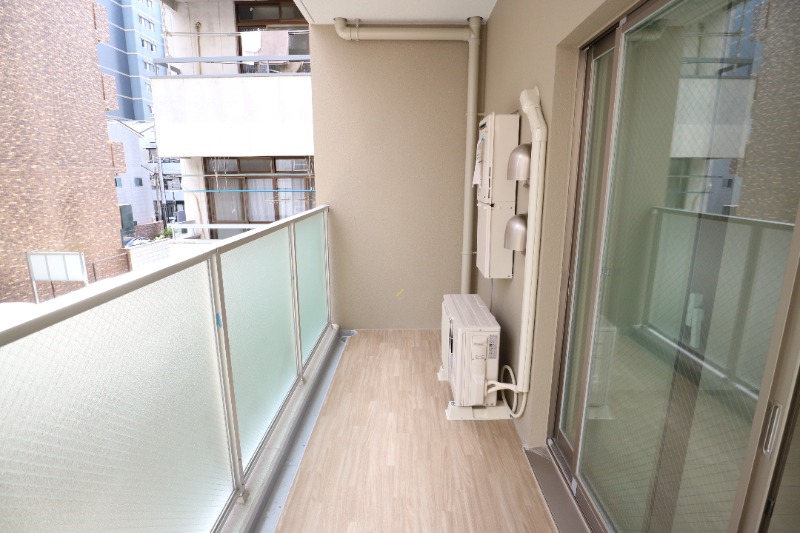 19/30 バルコニー