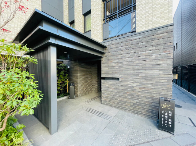 2/3 エントランス