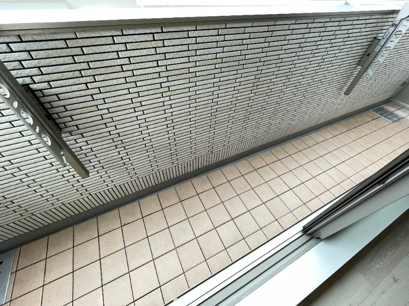 14/23 バルコニー