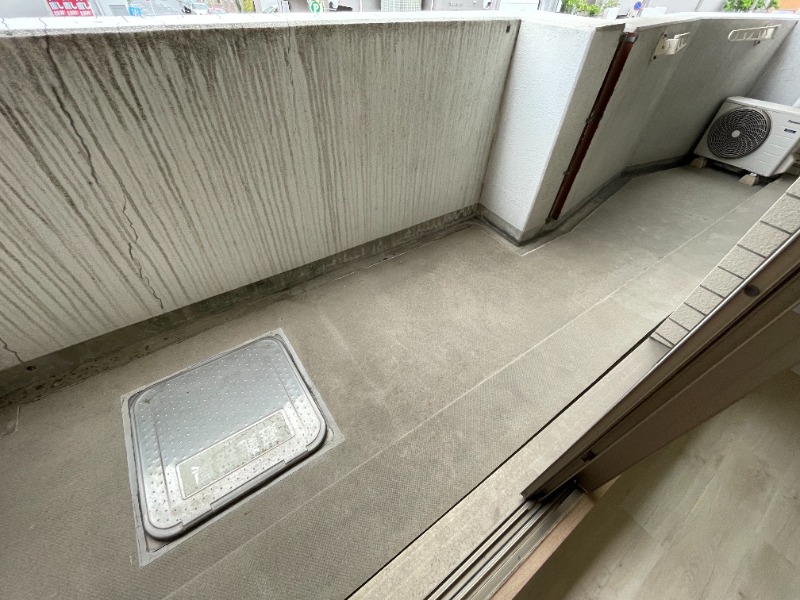 16/26 バルコニー