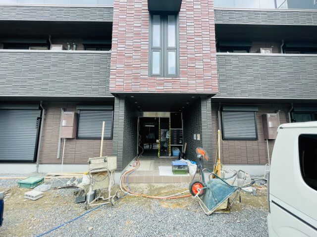 2/3 エントランス