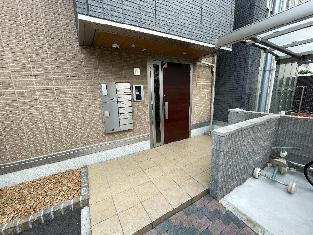 2/6 エントランス