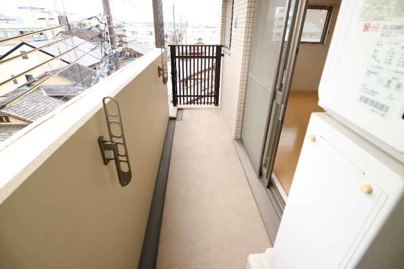 20/30 バルコニー