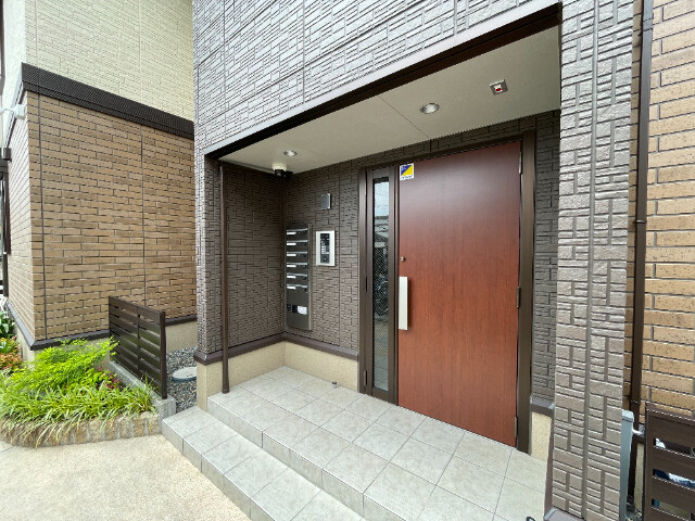 2/3 エントランス