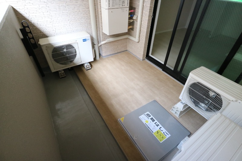 21/30 バルコニー