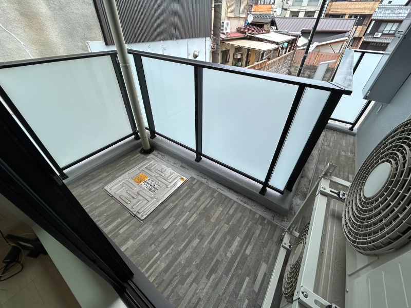 19/30 バルコニー