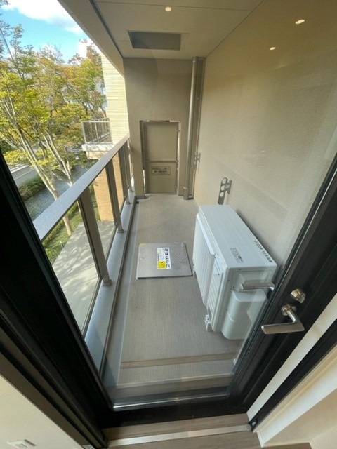 16/25 バルコニー