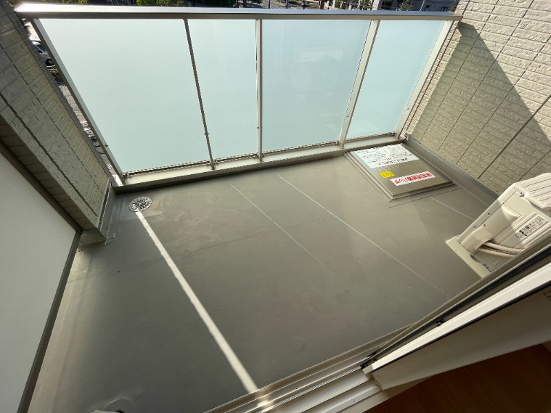 15/26 バルコニー