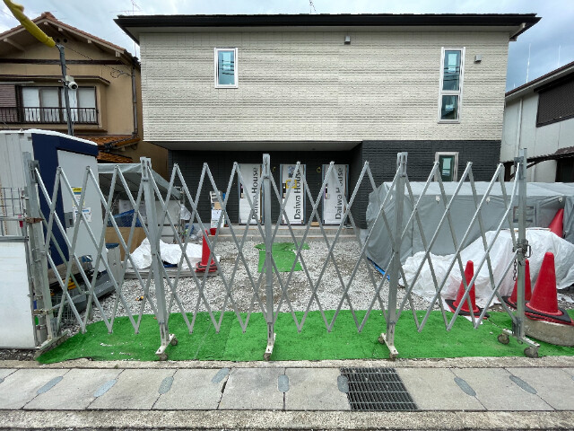 14/16 エントランス