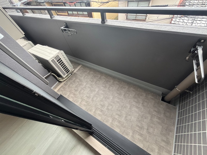 17/28 バルコニー