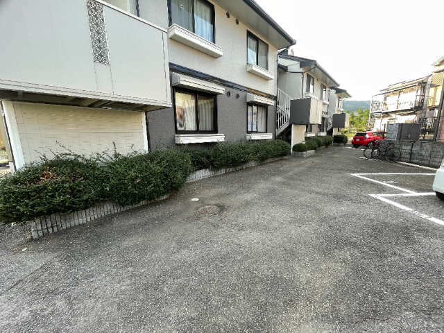 20/21 駐車場