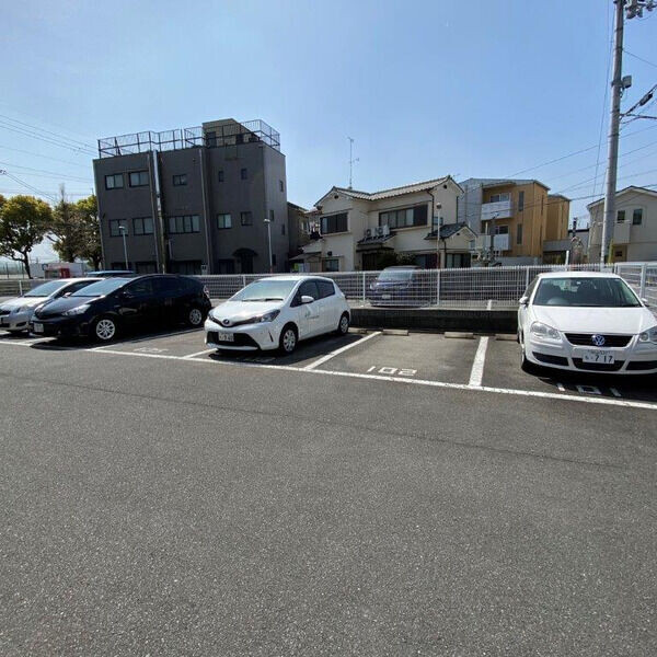 3/4 駐車場