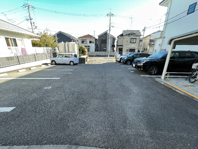 3/4 駐車場