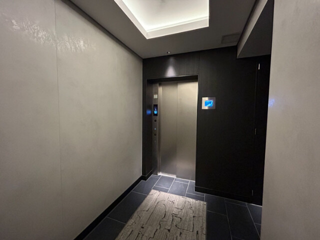 2/3 エントランス